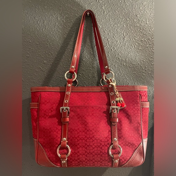 Coach east west gallery tote in gorgeous red - Picture 4 of 10